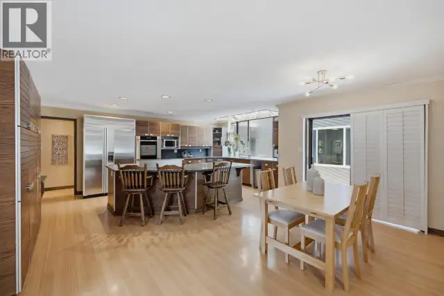 2008 BLAIRVIEW AVENUE North Vancouver, British Columbia in Houses for Sale in North Shore - Image 8