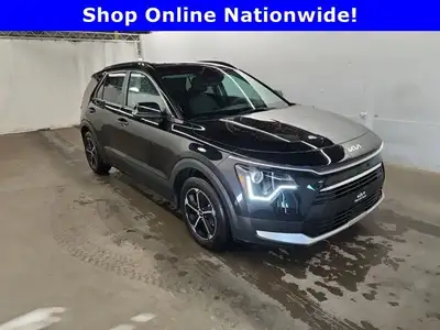 Clean CarFax / No Accident / Showroom Condition / One Owner / Only 3,285 Kilometres! Dealer Certifie...