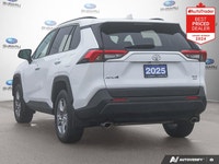 New Price! White 2025 Toyota RAV4 XLE ALLOYS | SUNROOF | AWD| POWER LIFTGATE AWD 8-Speed Automatic 2... (image 4)