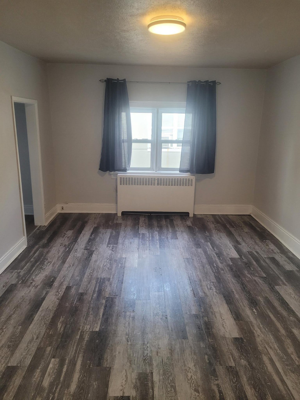 PRIME North Oshawa - STUNNING 1 bedroom 2
