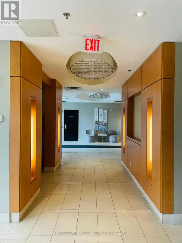 1512 - 840 QUEEN'S PLATE DRIVE Toronto (West Humber-Clairville),62863792762753124