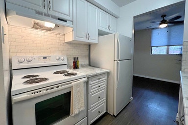 ALL INCLUSIVE - Pinegrove - 2BR Apartment in Waterloo 5