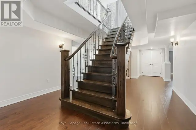 100 CHESSWOOD TRAIL Hamilton, Ontario in Houses for Sale in Oakville / Halton Region - Image 34
