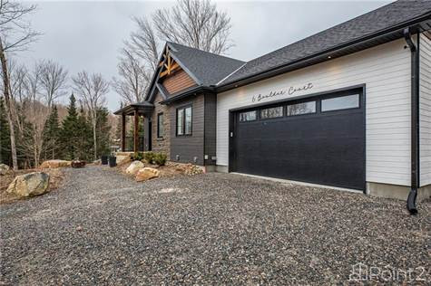 6 BOULDER Court in Houses for Sale in Muskoka - Image 2