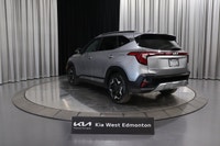 WAS: $31995 NOW: $29995 plus taxes and licensing feesAWD / HEATED/COOLED LEATHER / PUSH START / SUNR... (image 3)