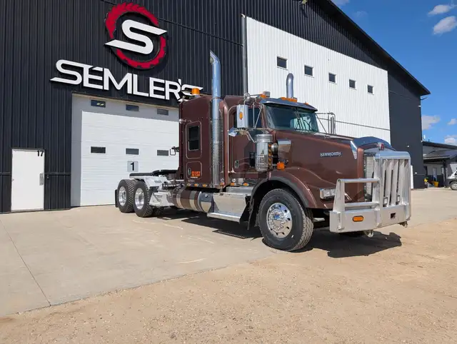 2014 KENWORTH T800 in Heavy Trucks in Kamloops - Image 5