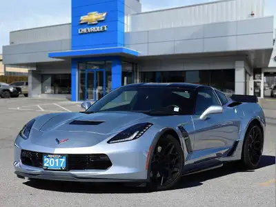 2017 Chevrolet Corvette Grand Sport 3LT Track-ready performance meets pure driver engagement in this...