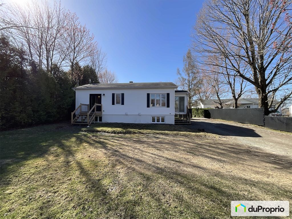 $295,000 - Bungalow for sale in Val-des-Sources — photo 1