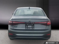 2025 Volkswagen Jetta La Volkswagen Jetta Trendline 2025 se présente comme une berline compacte fiab... (image 3)