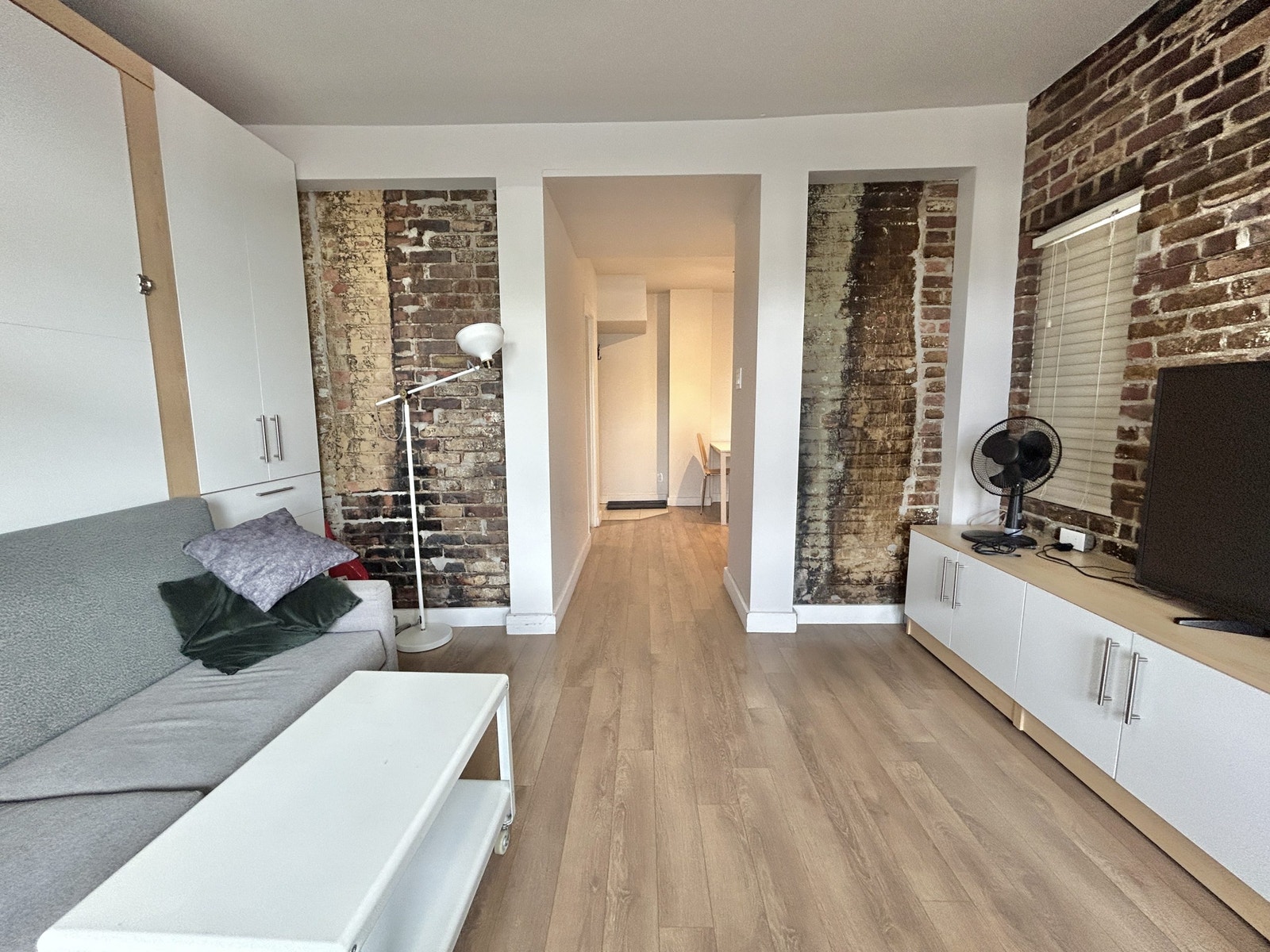 254 Rue Saint-Jean — photo 1
