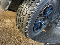 The advertised vehicle price is based on a promotional finance offer. Customers who purchase the veh... (image 9)