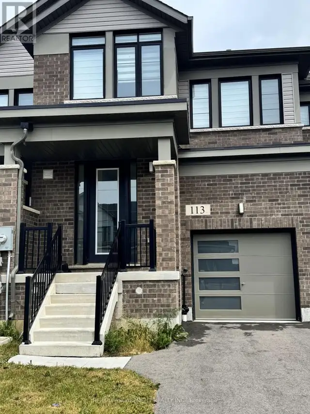 113 FREEDOM CRESCENT Hamilton (Mount Hope), Ontario62868539419266126