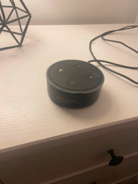 Echo Dot gen 2. Amazon Alexa.