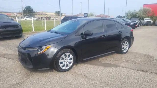 2022 Toyota Corolla LE**HEATED SEATS**CARPLAY**BLUETOOTH**BACK in Cars & Trucks in Mississauga / Peel Region - Image 2