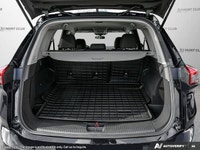 This Nissan Rogue has a strong Intercooled Turbo Regular Unleaded I-3 1.5 L/91 engine powering this... (image 8)