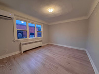 2 Bed, 1 Bath Apartment at 1024 King St E., Hamilton** **Available: January 1, 2025** Rent: $1,900 /... (image 3)