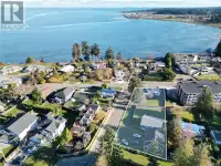 420 Bay Ave Parksville, British Columbia