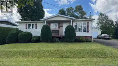 Welcome to this solid bungalow, thoughtfully designed to accommodate a family. Ideally located near...