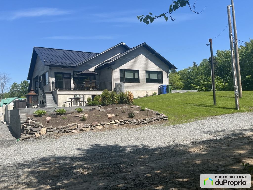 $950,000 - Bungalow for sale in St-Raphael-de-Bellechasse — photo 2