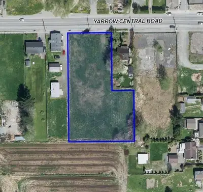 Yarrow, BC. A nice community only 90KM east of Vancouver within the City of Chilliwack, BC. 1.19 Acr...