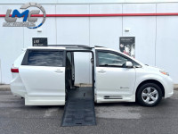 2017 Toyota Sienna LIMITED-WHEELCHAIR ACCESSIBLE VAN-28KMS-POWER