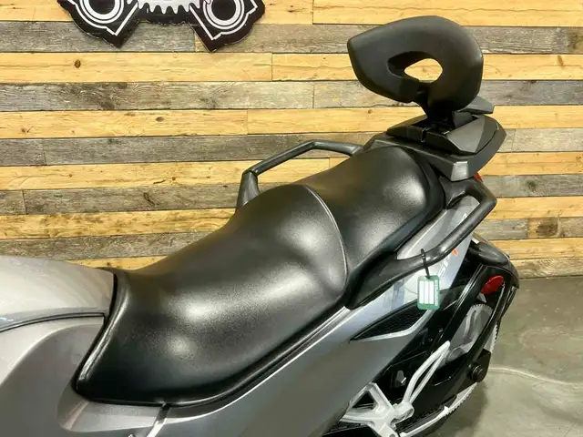 2013 BRP CAN-AM SPYDER RS SM-5 (MANUAL) + ONLY 30622 KM + WINDSH in Other in Ottawa - Image 15