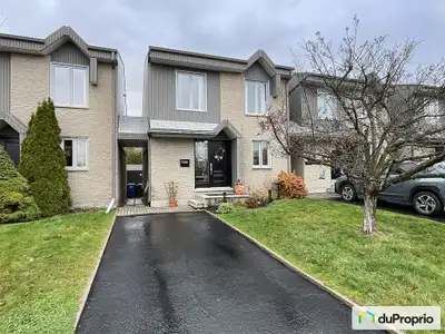 Très recherché à l'Ancienne-Lorette! Beau cottage en brique / aluminium situé dans un rond-point On...