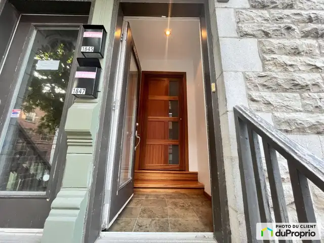 $530,000 - Condominium in Ville-Marie (downtown, old Mtl) in Condos for Sale in City of Montréal - Image 5