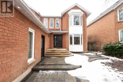 UPPER - 2116 EIGHTH LINE Oakville (WC Wedgewood Creek), Ontario