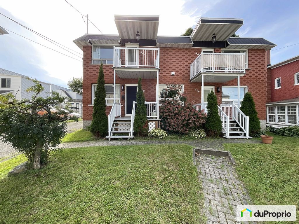 $837,000 - Quadruplex for sale in Granby — photo 2