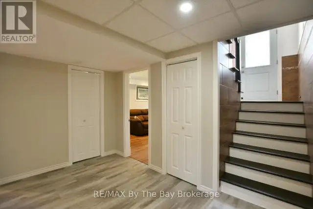 2 BIRCHMOUNT CIRCLE Wasaga Beach, Ontario in Houses for Sale in Oakville / Halton Region - Image 28
