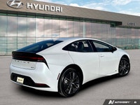 The advertised vehicle price is based on a promotional finance offer. Customers who purchase the veh... (image 4)