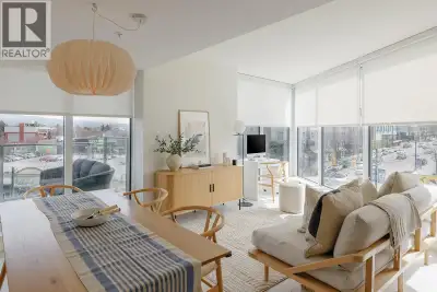 Experience urban living at its finest in Mount Pleasant. Wake up to soft southeast light pouring int...