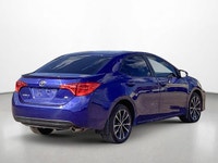 KBB.com Brand Image Awards. This Toyota Corolla boasts a Regular Unleaded I-4 1.8 L/110 engine power... (image 4)