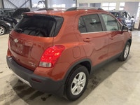 Le Chevrolet Trax 2016 LT à rouage intégral est un VUS sous-compact pratique pour la ville et la rou... (image 3)