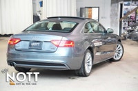 Cruise Control, Remote Trunk/hatch Release, Electronic Parking Brake, Automatic Recirculation, 3 Cli... (image 4)