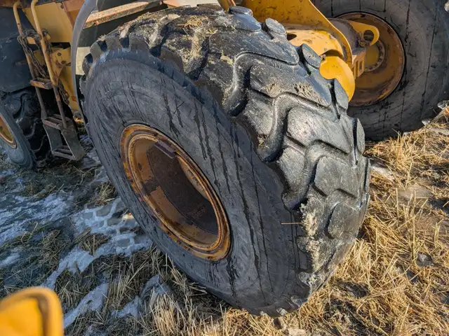 2012 CATERPILLAR 924H in Heavy Equipment in Edmonton - Image 31