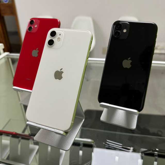 SOLDE - iPhone XR 11 12 13 en stock in Cell Phones in Laval / North Shore - Image 2