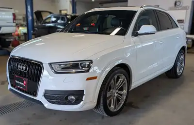 2015 Audi Q3 Progressiv Quattro Local Trade | Ultra Low KMs) | No Accidents Key Features: 2.0L Turbo...