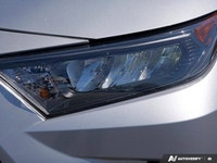 ABS,Tires - Front All-Season,4-Wheel Disc Brakes,All Wheel Drive,Tires - Rear All-Season,Steel Wheel... (image 9)