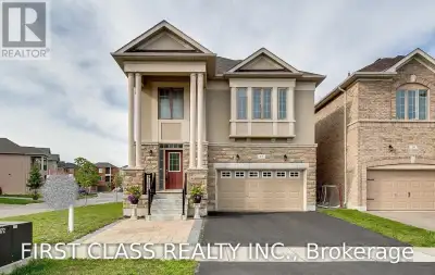Bright & Spacious! Arista Built 4 Beds Premium Corner Lot On A Quiet St In Prestigious Vellore Villa...