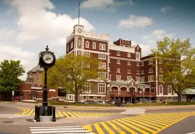 AVAILABLE NOW! ALL INCLUSIVE One Bedroom Apartment located in Kentville Located in the heart of Kent...
