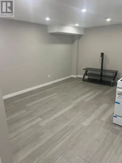 BASEMENT - 51 ARNOLD MARSHALL BOULEVARD Haldimand, Ontario