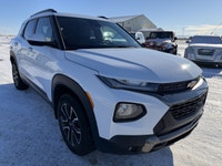 . Engine: Gas I3 1.3L/ (image 7)