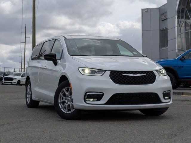 2025 Chrysler Pacifica Select - Adaptive Cruise Control - 360 in Cars & Trucks in Calgary - Image 2