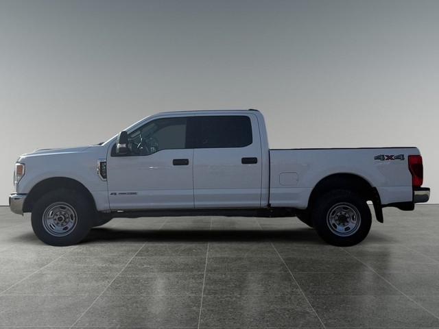 2021 Ford F-250 XL 4WD Crew Cab 6.75' Box in Cars & Trucks in Calgary - Image 2