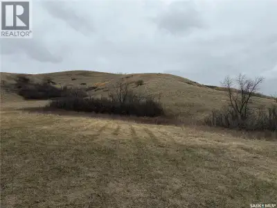Beautiful Hillside Lots with Amazing Views of Pasqua Lake! Don’t miss this great opportunity to own...