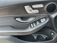 Double L Motors Ltd. FOR SALE: 2020 Mercedes-Benz GLC 300 4MATIC Luxury SUV | AWD | Fully Loaded. St... (image 7)