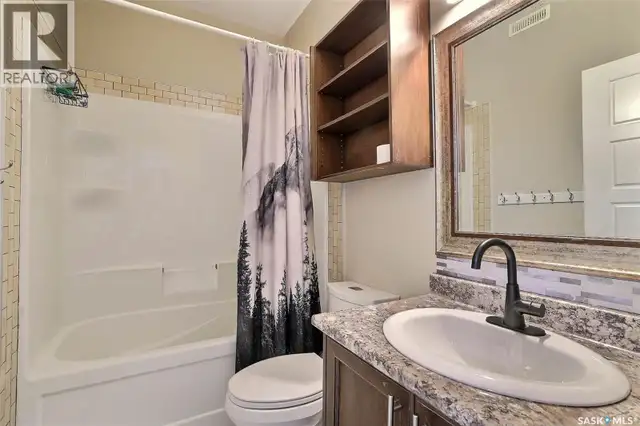 1450 Wascana STREET Regina, Saskatchewan in Houses for Sale in Regina - Image 17