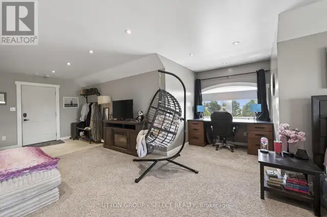 404417 UNION ROAD South-West Oxford, Ontario in Houses for Sale in Woodstock - Image 26